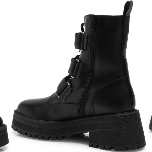 NEW FREE PEOPLE Emmet Emmit Strap Lace-Up Boot Black Leather - Picture 3 of 12